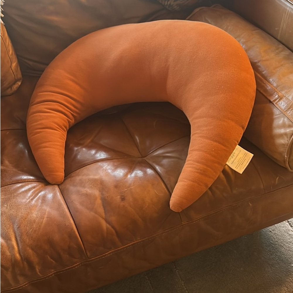Snuggle me organic nursing pillow
